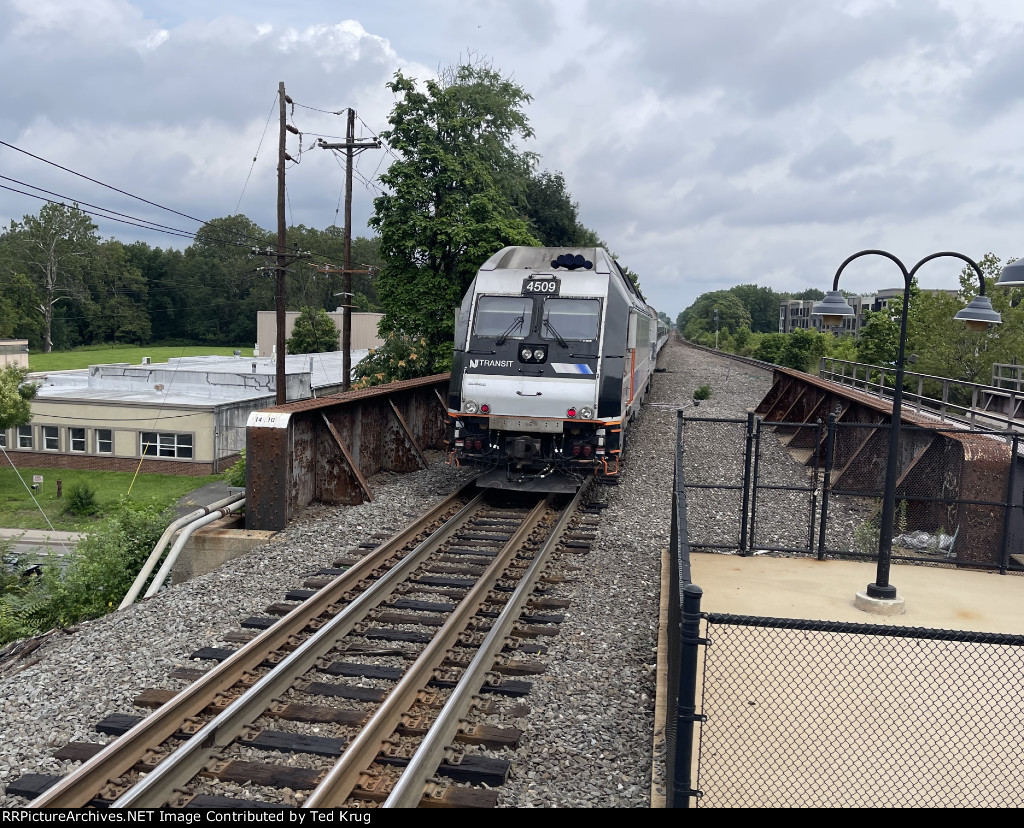 NJT 4509